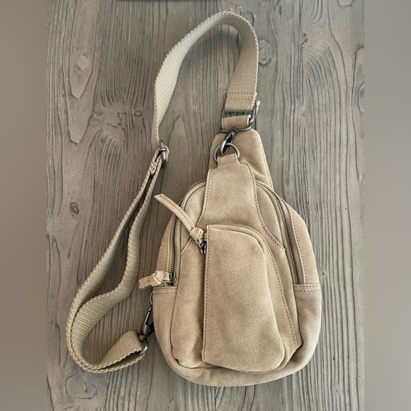 Free People Hudson Sling Bag - Picture 4 of 5